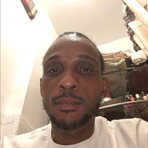 Meet your Posher, Howard